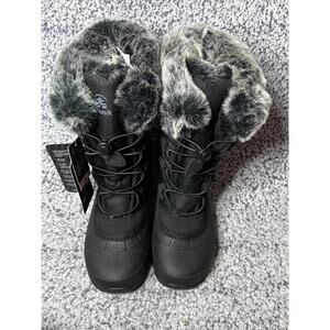 Kamik Women's Momentum 3 Insulated Waterproof Winter Snow Boot Black US Size 8